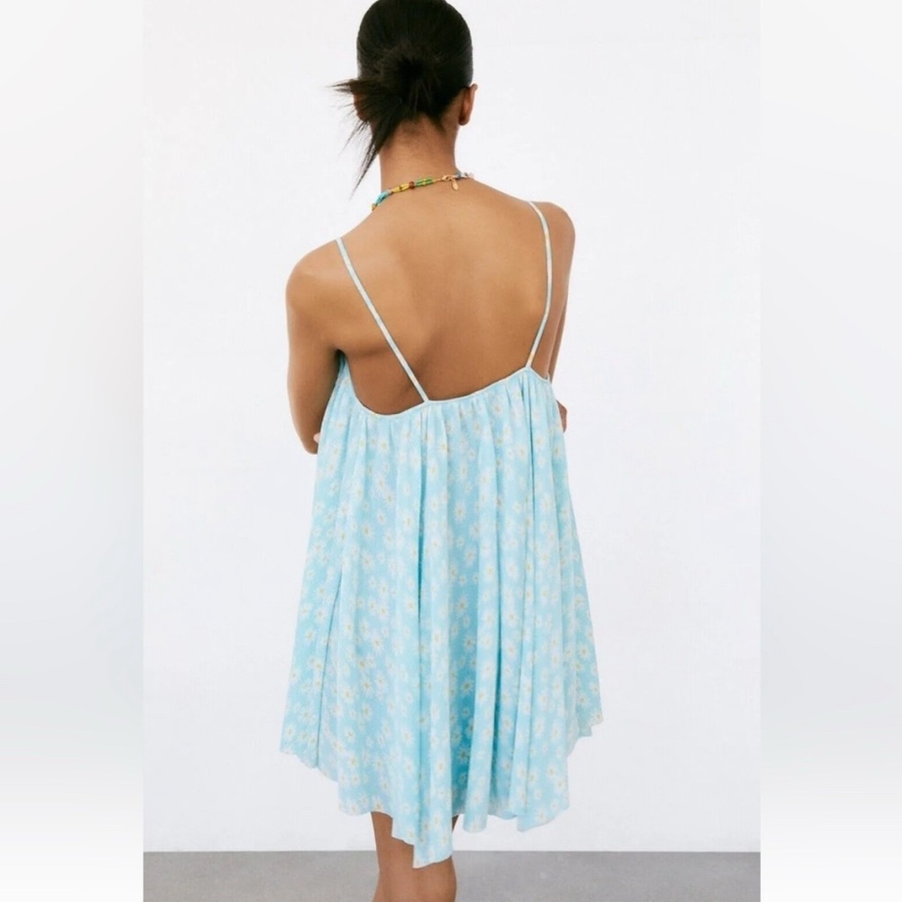 NEW Zara Mini Dress Women Medium Powder Blue Floral Print Crinkle Sleeveless NWT - Picture 2 of 9